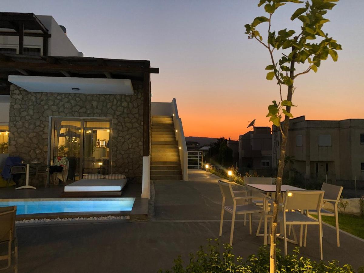 Nama Retreat Hotel Pasztída Kültér fotó